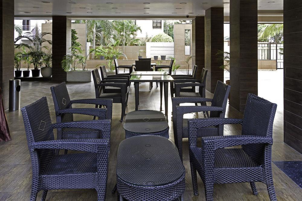 Corporate Stay Pune Bagian luar foto
