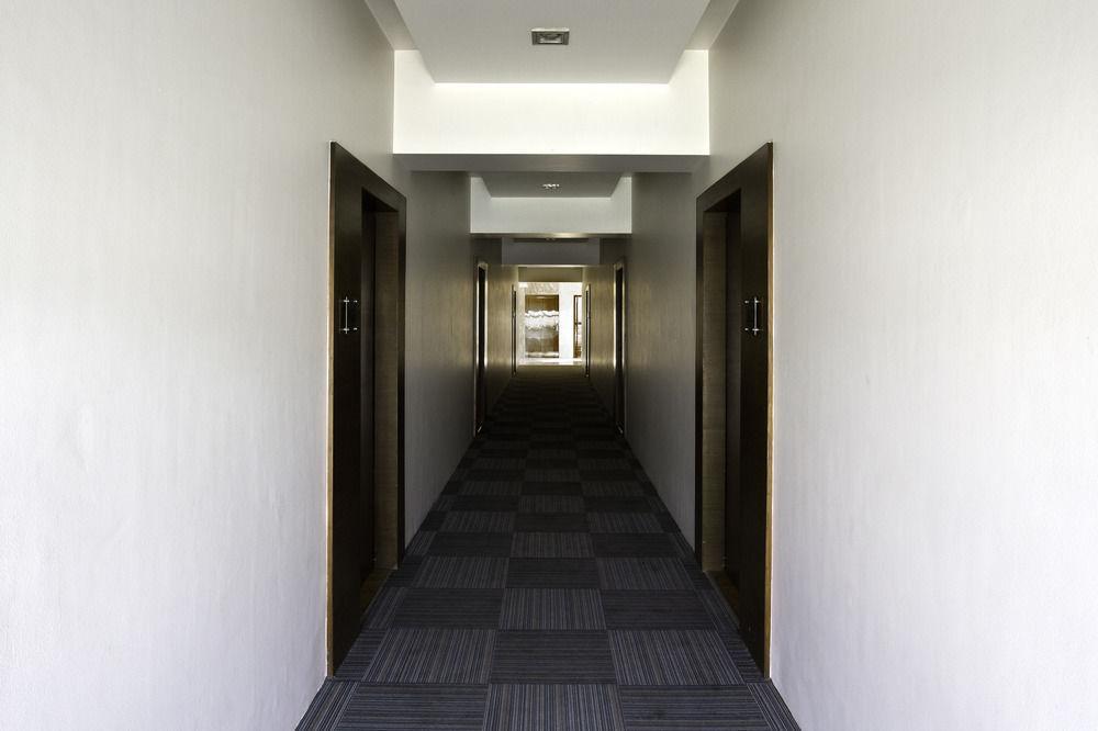 Corporate Stay Pune Bagian luar foto