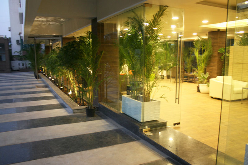 Corporate Stay Pune Bagian luar foto