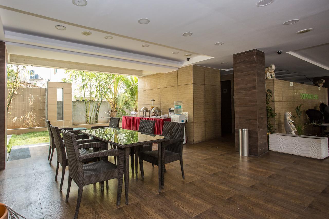 Corporate Stay Pune Bagian luar foto
